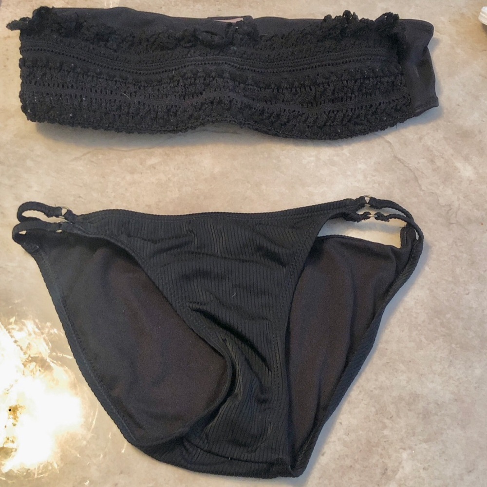 Victoria's Secret Black Crochet Bandeau Bikini Set hook closure sz M